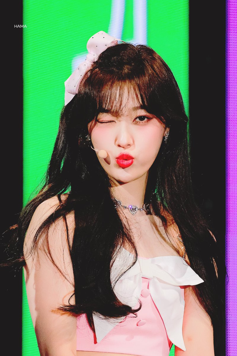 hamaging2's tweet photo. 220620 #이달의소녀 #최리 https://t.co/MLpKf8Xlm3