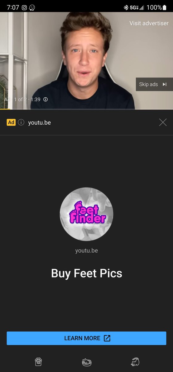 I let @RFCaps_ borrow my phone ONE TIME