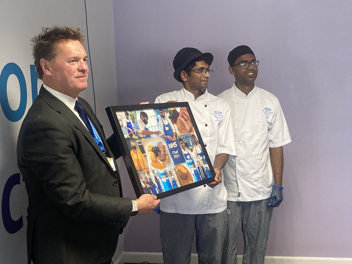hcashells's tweet photo. Absolute pleasure to visit ⁦@sanishneendoor⁩ ⁦@SintoJose19⁩ ⁦@TimothyRadcli11⁩ ⁦@jijomatthewp⁩ at ⁦@ELHT_NHS⁩ to celebrate their progress with the Great Food, Good Health programme ⁦@EmmaBro69944322⁩ ⁦@NHSEngland⁩ ⁦@DalyFionadaly1⁩ https://t.co/dj1XXZM7X5
