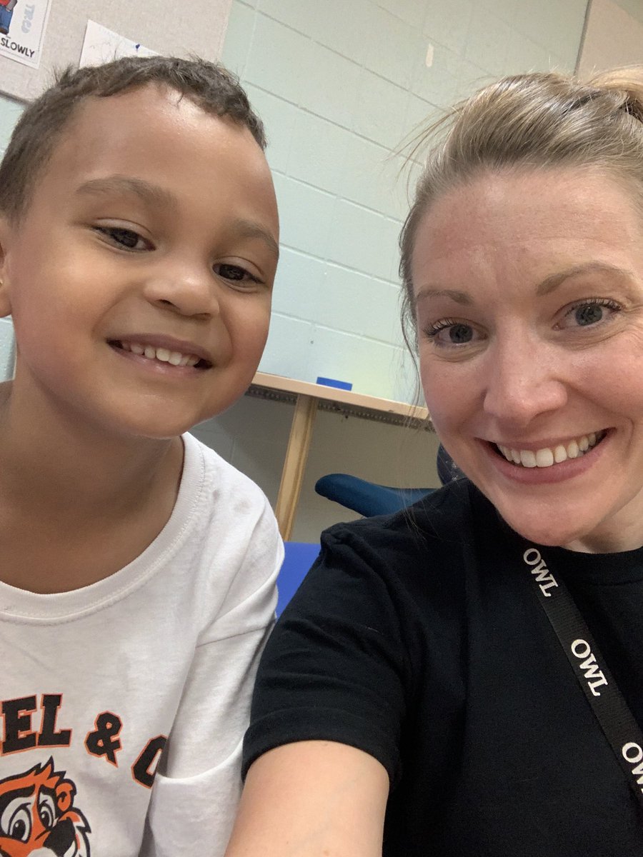 ChelseaOT17's tweet photo. Last day of school fun ! #OTfun @SchlegelRoadES @OwlWcsd https://t.co/fDkPjo7Gft