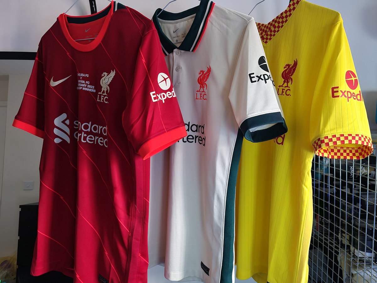 21/22 season complete ✅️✅️✅️ Overall I thinks its been a great season for Liverpool and Nike. That away kit is bound to become a modern classic in years time. Next up, I hope to get next seasons kits all in vapour knit 🤞