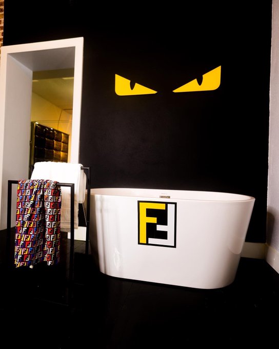 Check out this new studio in Houston! https://t.co/QKj7xf9Vf7 https://t.co/CeLrW7Qb8J<a href="/tag/newprofilepic"class="tags"><span>#newprofilepic</span></a>