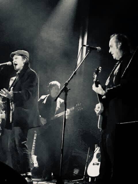 Happy Birthday to Ray Davies!

Here s Jonathan performing \"You Really Got Me\" with Ray and Dave in 2015. 