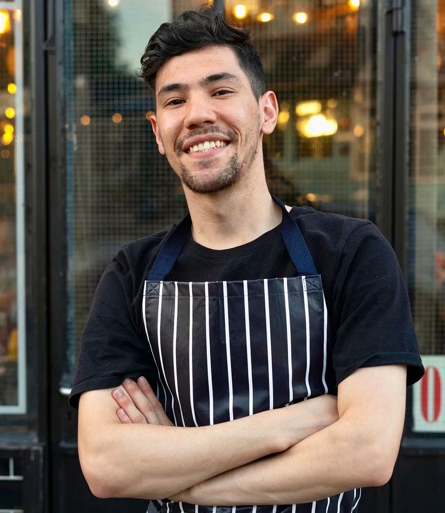 #meetourteam #staffappreciation

Say hello Brendhal 👋 

He’s our kitchen assistant &amp; dessert man 🤩 
Here are the 3 things that Brendhal loves the most:
• Football ⚽️ 
• Barbecue 🥩 
• Theology 🙏

Thank you for the hard work Brendhal 💪