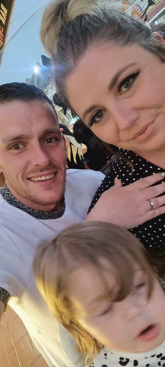 RsCursed's tweet photo. She said yes!!!!!!!! 💍 https://t.co/ZMZYdCHru2
