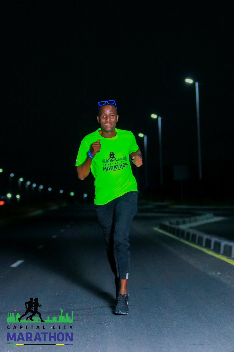 ian_georvine's tweet photo. Tuesday, Rent paid✅
Sub 20 minutes, 5k Run 

#runwithgeorvine #run #marathon  #RunningWithTumiSole #FetchYourBody2022 https://t.co/vewWlGKK81