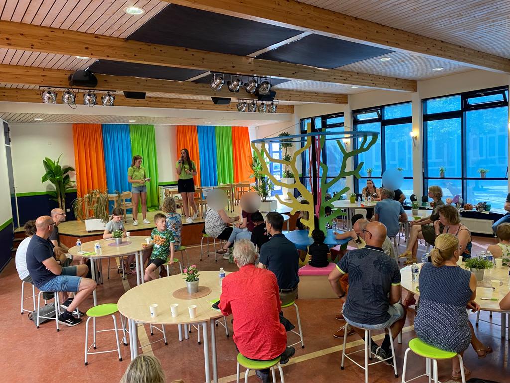 SchisisNld's tweet photo. We kunnen terugkijken op een geslaagde landelijke #schisis #dag! 😎 🌞 We hebben diverse activiteiten gedaan en het weer werkte (te?!) goed mee.... Nu zijn we vooral benieuwd naar jullie indrukken en verhalen! 😎
#vereniging #lotgenoten #contact #pierrerobin #stickler https://t.co/EocYt1xqkA