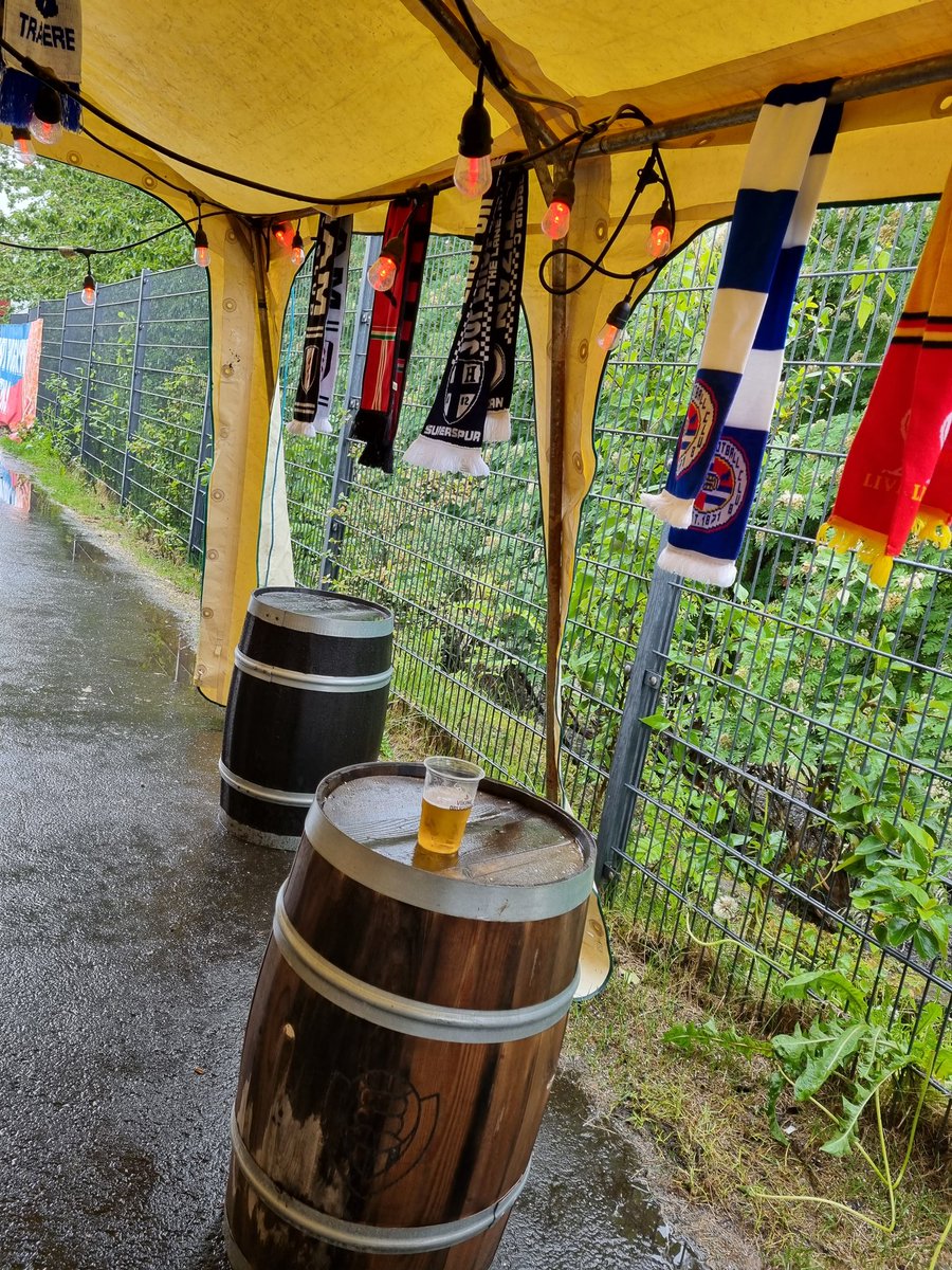 Alltaf skjól. Sjáumst í Víkinni!