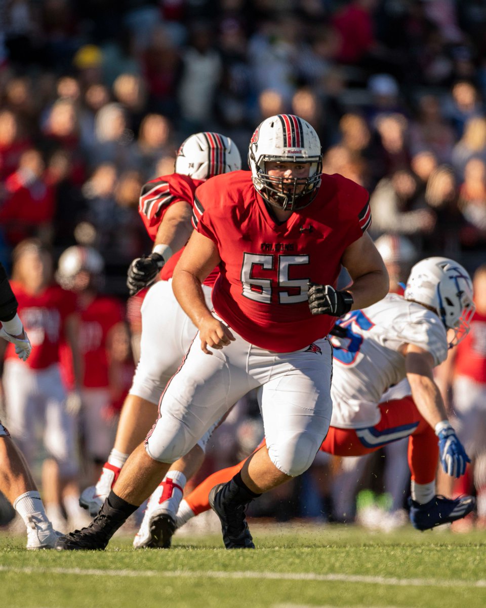 Congrats to the former <a href="/UWRFFootball/">Falcon Football</a> All-Conference offensive lineman and UWRF Male Scholar-Athlete of the Year!

#FFT