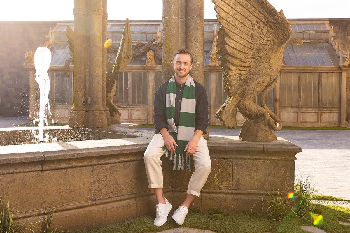 Il y a toujours <a href="/EGreasmoore_HP/">Elwing Malfoy.</a> pour me convaincre de faire des photos.