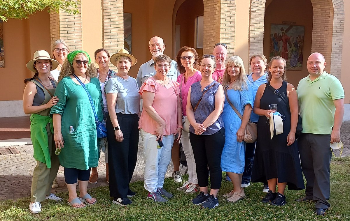 <a href="/LayCentre/">The Lay Centre</a> was delighted to welcome  <a href="/LoyolaIPS/">Loyola IPS</a> on the last day of their pilgrimage.