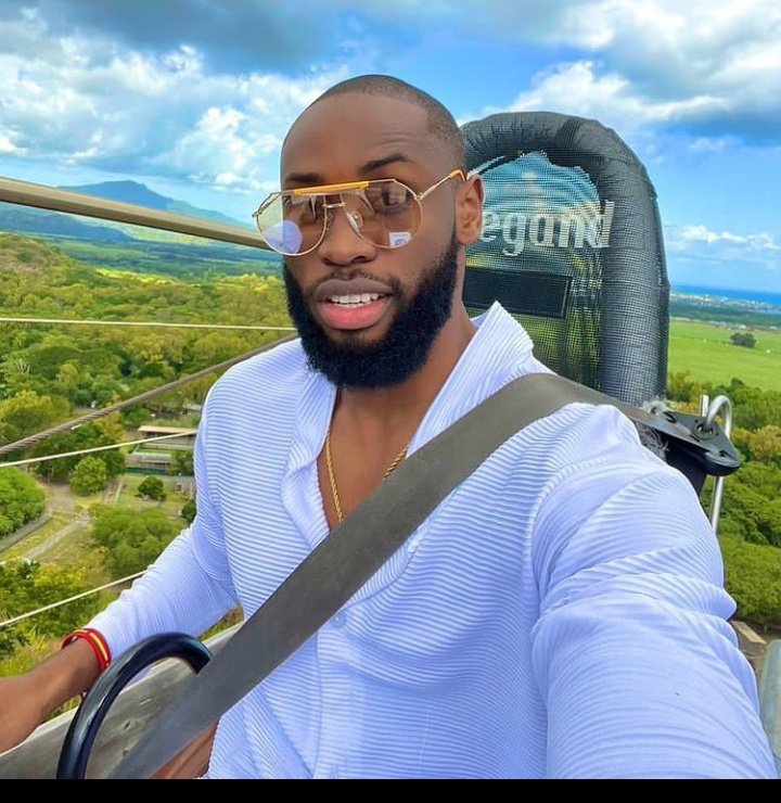 hedunu's tweet photo. You are grace personified ❤ #EmmanuelUmoh https://t.co/ep2YZiNXsz