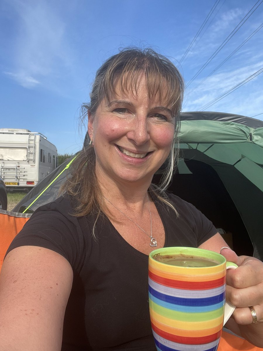 Lisa Hocking tweet media