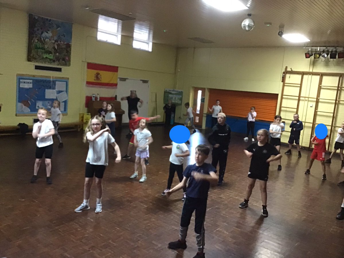 The Moles had a fantastic morning of day 2 sports week. We did a HIIT workout, then boxercise and then the year 4’s went swimming. Super impressed with the children’s effort and enthusiasm. #TWSG #ACTIV5 <a href="/NorthTynesidePE/">The PE Team</a> <a href="/BattleHillPS/">Battle Hill Primary</a>