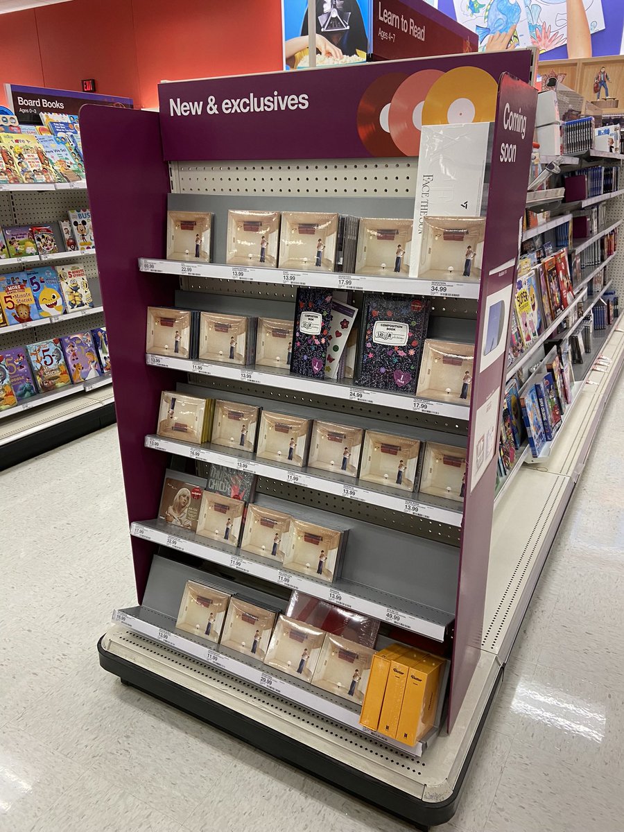stuttergal's tweet photo. When you know a Harry Styles fan has been here. https://t.co/PAQi4HVBTK