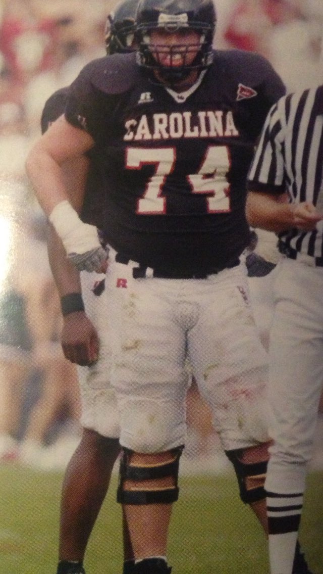 j_strickland74's tweet photo. 74 Days until @GamecockFB #LFG https://t.co/qTO178jzNp