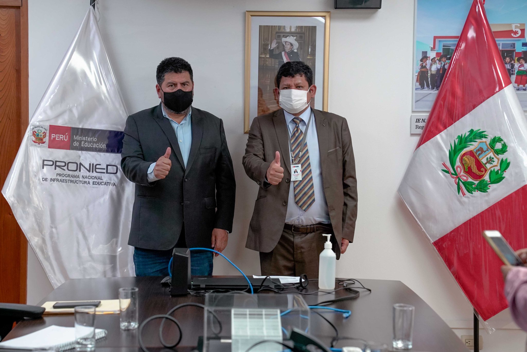 ProniedPerú on Twitter "El director ejecutivo, Julio Piscoya, se