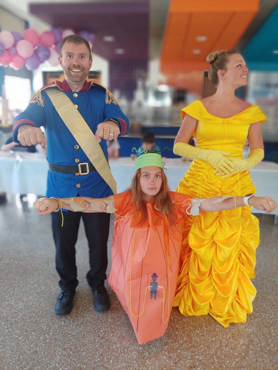 First Grade Cinderella Ball Staff 💙 <a href="/jagreenMW11/">Mr. Green's 1st Grade Classroom</a>