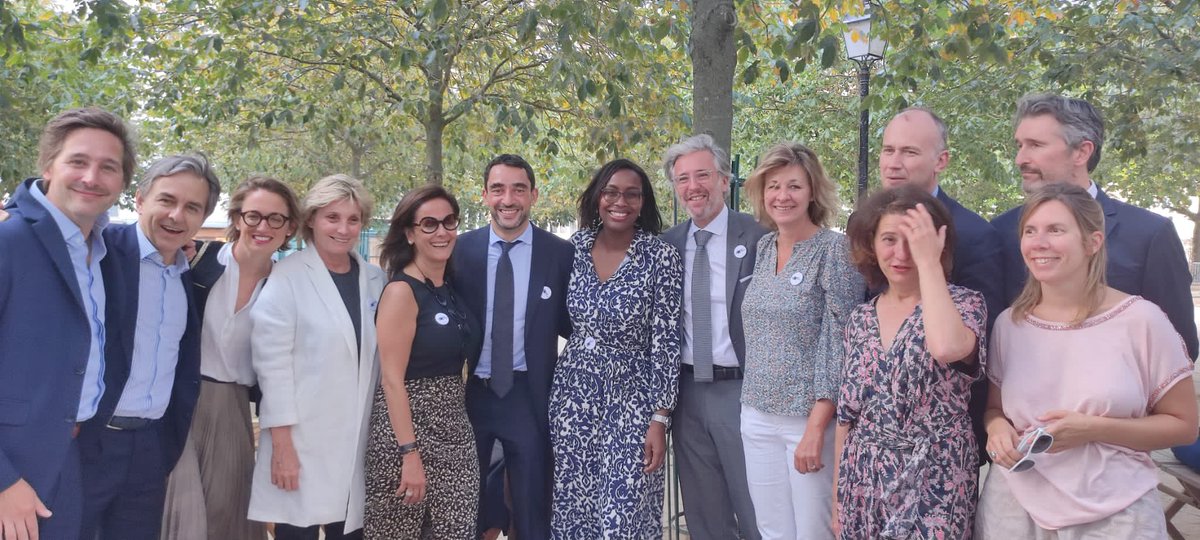 Amaury Sonet (@amaurysonet) on Twitter photo Ça y est! Campagne au conseil de l’ordre lancée. Merci l’ACE. Avocats, ensemble
<a href="/JoelleMonlouis/">JoelleMonlouis ⚖️</a> #SamuelSaupharon <a href="/AmaurySonet/">Amaury Sonet</a>
<a href="/NathalieSchmel1/">Nathalie Schmelck</a> Ça y est! Campagne au conseil de l’ordre lancée. Merci l’ACE. Avocats, ensemble
<a href="/JoelleMonlouis/">JoelleMonlouis ⚖️</a> #SamuelSaupharon <a href="/AmaurySonet/">Amaury Sonet</a>
<a href="/NathalieSchmel1/">Nathalie Schmelck</a>