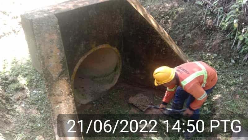 RcBentong's tweet photo. #teamroadcare kerja bersih #pembetung #RO5 di FT1504 - TERSANG
@MOWorks @JKRMalaysia @ZTTCSFJ @JKRPAHANG @JKR_Raub @dzakir76 @Roadcare_HQ @Roadcare_Phg @PetraJayaMP @IrZulkefly https://t.co/HnppIHmpcZ
