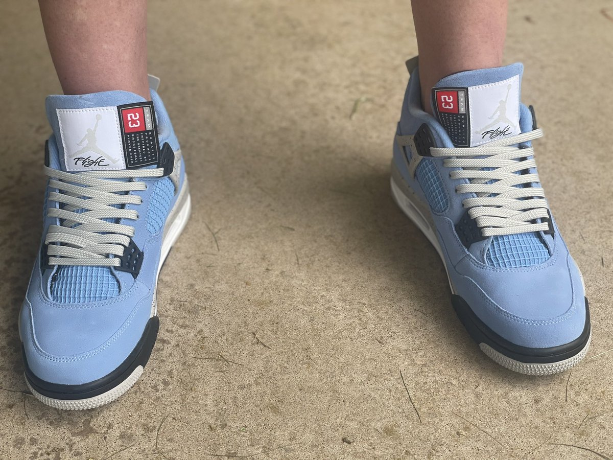 2pimp2bu's tweet photo. Todays fit: UNC 4’s w/Lost Files shorts! #snkrsliveheatingup #snkrskickcheck #kotd #wearyourkicks #yourkicksaredope #lostfiles #LoveLife #positivemindstate https://t.co/vx08cBgYlZ