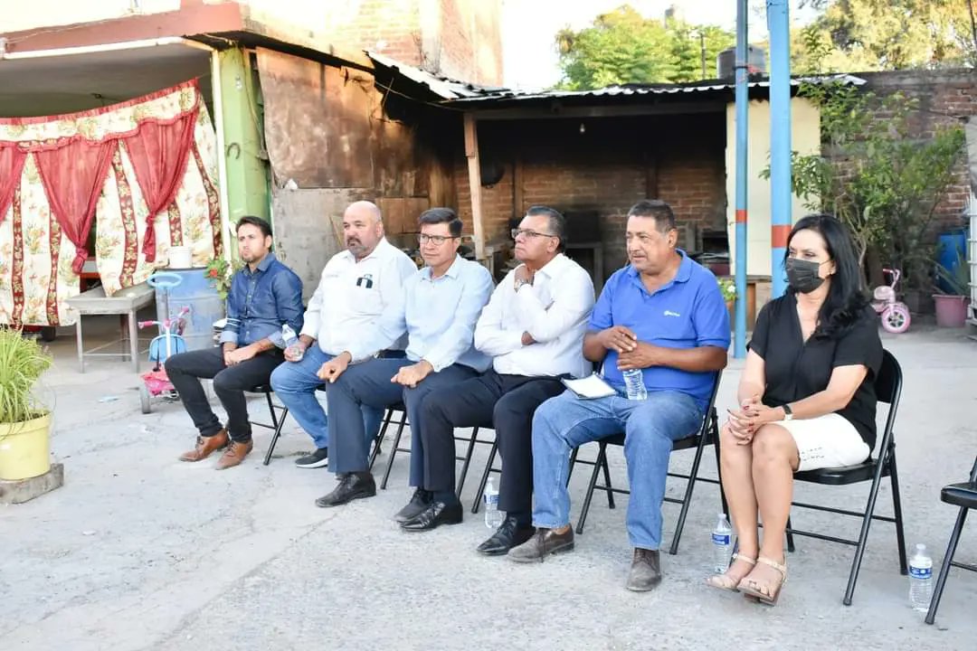 🔵En el PAN LEÓN queremos construir de la mano de toda la ciudadanía un mejor León, por eso les agradezco a los habitantes de Santa Rosa Plan de Ayala, habernos recibido este lunes para llevar a cabo nuestra junta informativa.
