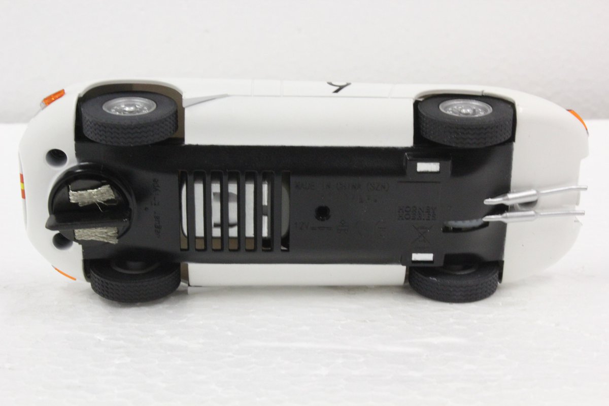 gtslotcars's tweet photo. Product Showcase: C3890 Scalextric Jaguar E-Type 1965 Bathurst Bob Jane, #9 1:32 Slot Car:
https://t.co/pnPae5MEgR
#slotcar #slotcars #scalextric #jaguar #jaguaretype #bathurst #bobjane #Australianmotorsport https://t.co/r8EfRBCbxU