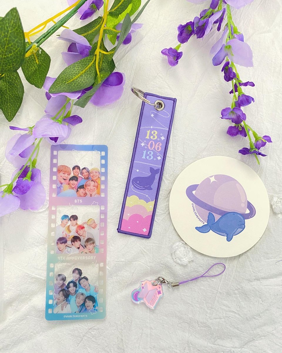 WhalienEvents's tweet photo. Some of our goodies! You can pre-order them on our website https://t.co/sOm59BVGPg 💜 https://t.co/SEeF3tKJ5n