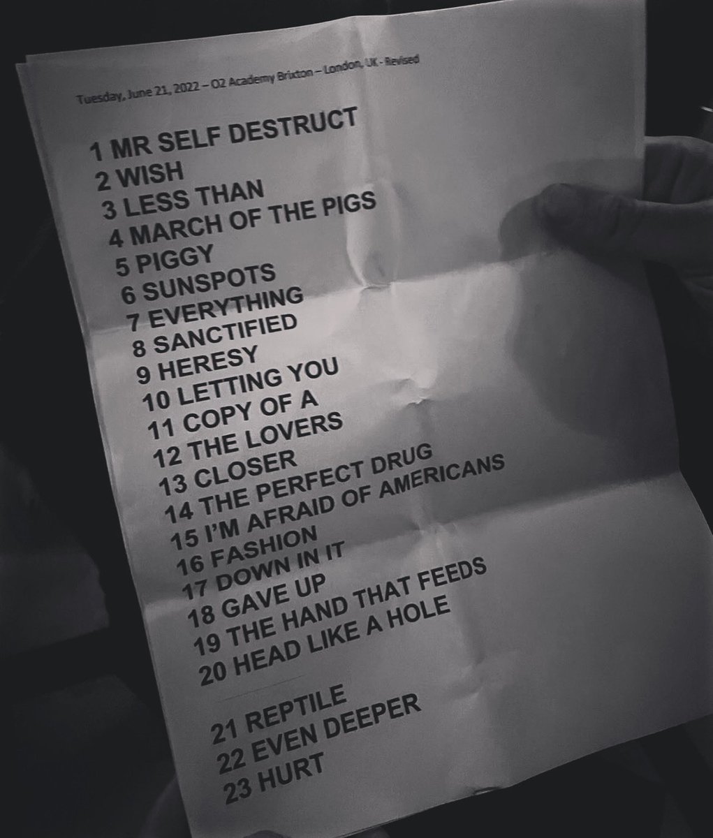 THE NIИ LIVE ARCHIVE tweet media