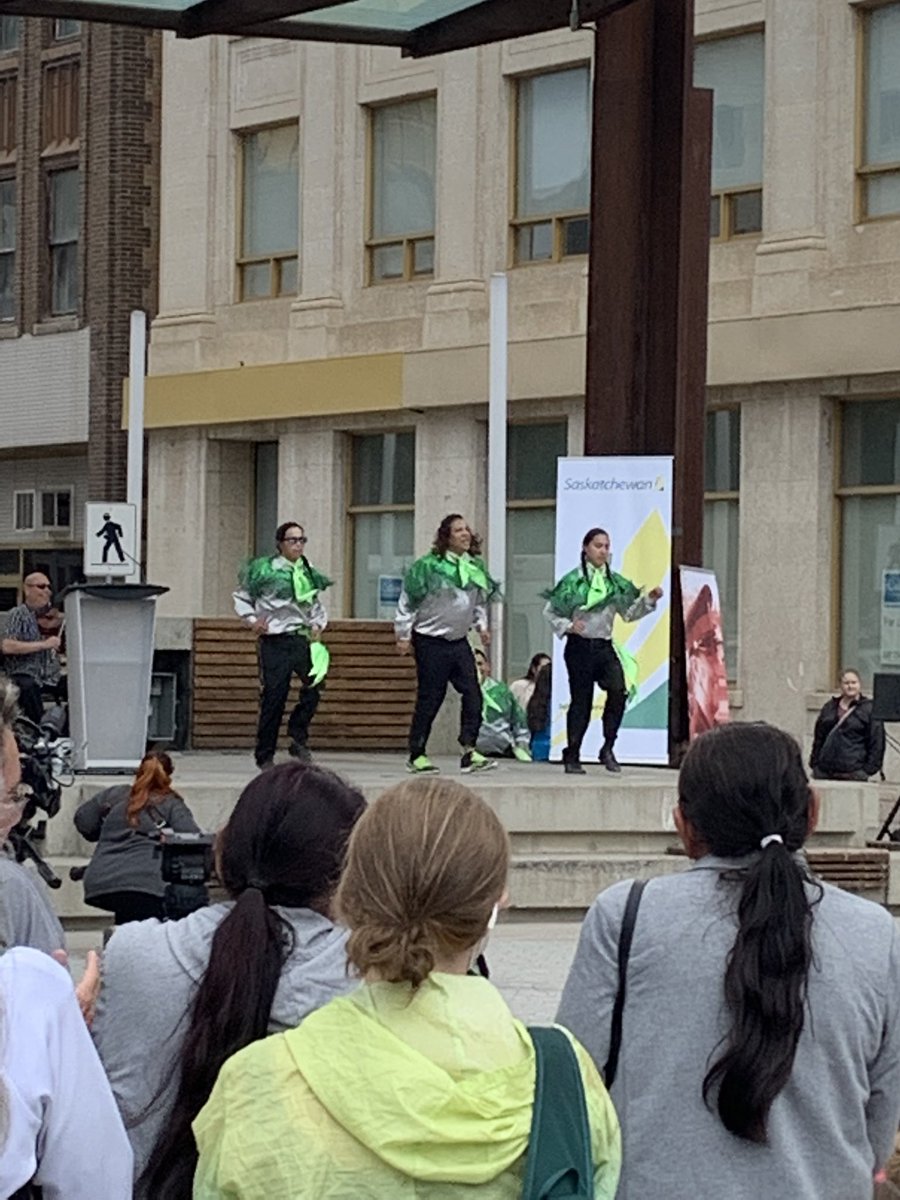 Nora Findlay tweet media