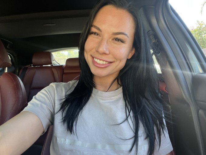 1 pic. Freshy fresh ? https://t.co/pk8Br6wbqk