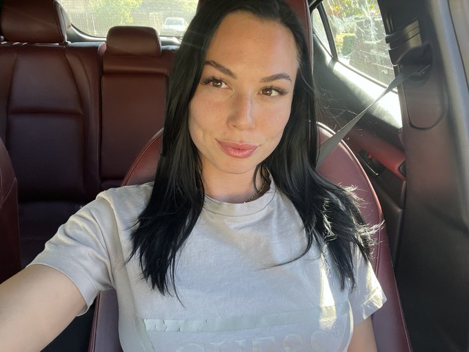 4 pic. Freshy fresh ? https://t.co/pk8Br6wbqk