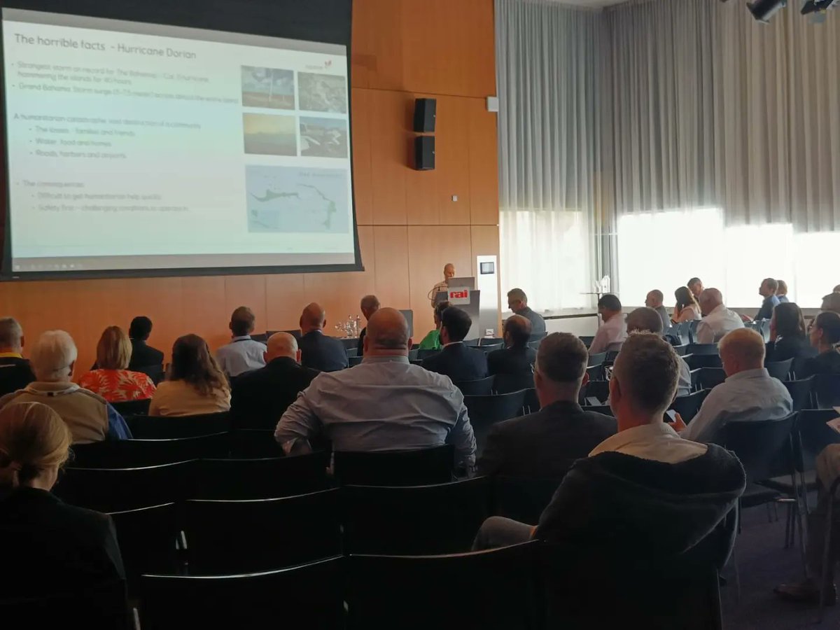 interspill's tweet photo. #Interspill2022 #Session1 Chaired By Michael Roldan @oilspillexperts
Hanne Greiff Johnsen @Equinor
Lawrence Malizzi @ramboll
Marta Januszewska @oilspillexperts
Marcus Russell &amp; Oliver Timofei @oilspillexperts Blue Tack 
#Interspill #readiness #response #resilience #sustainable https://t.co/me1Fclo6eh