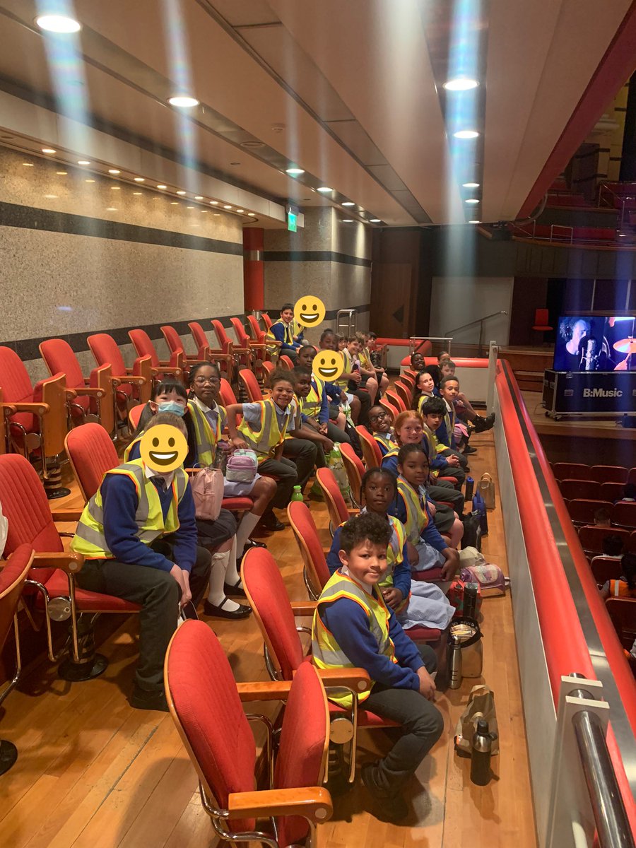 MrsWhileYear4's tweet image. Year 4 had a lovely morning at the Symphony Hall with Singing Playgrounds!