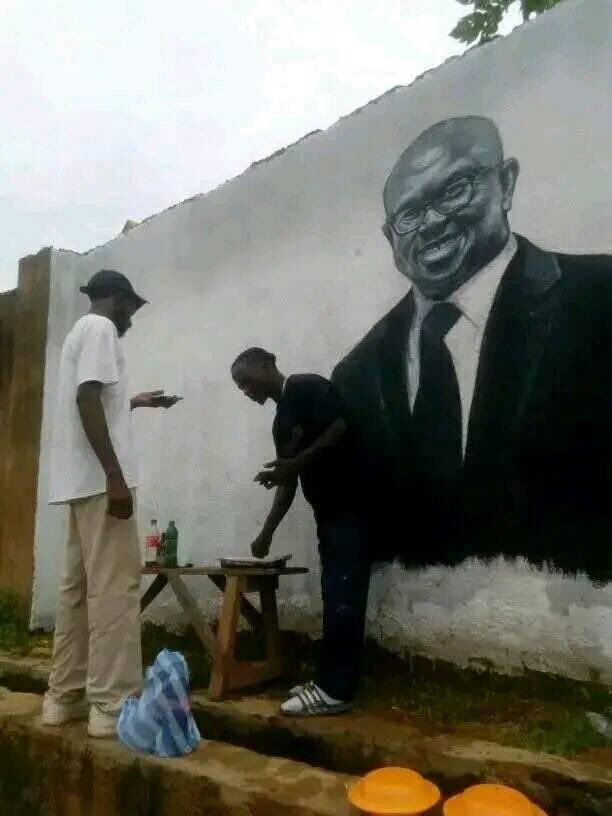 This guy drew Mr. <a href="/PeterObi/">Peter Obi</a> on a street wall at Abattoir area of Jos, Plateau State… This #Revolution will be televised.
#PeterObi4President2023 #PeterObi2023 #PeterObi4President #PeterObi #obaseki 
Please let’s make #POPresident trend ❤️