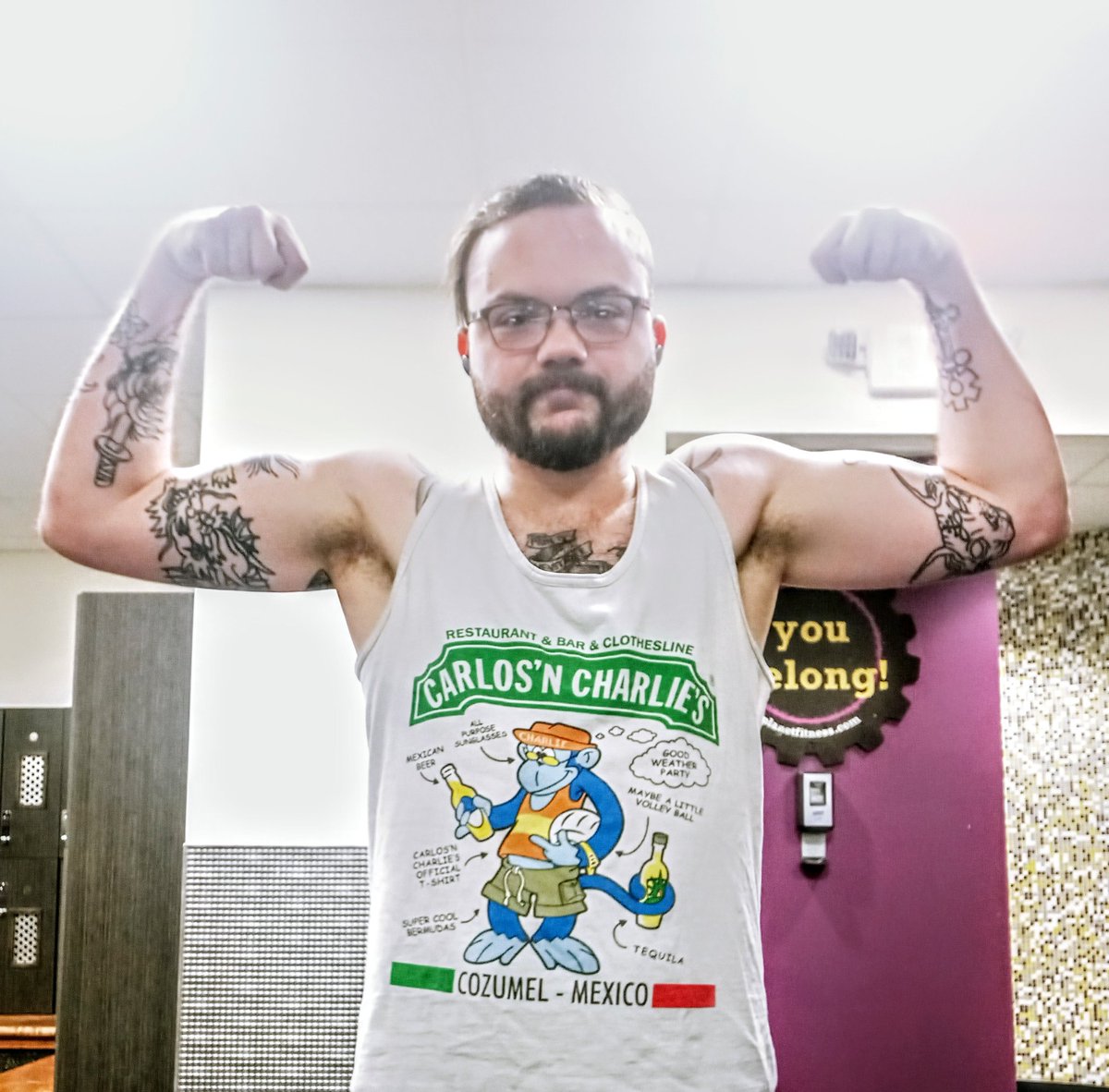 DKA_state93's tweet photo. Absolute terrible lighting, but I'm visibly progressing in the gym. Can't wait for Sunday at @CruxWrestling!
#cruxwrestling #buildabeast #makeamonster #indywrestling https://t.co/lSuzfx2sSR