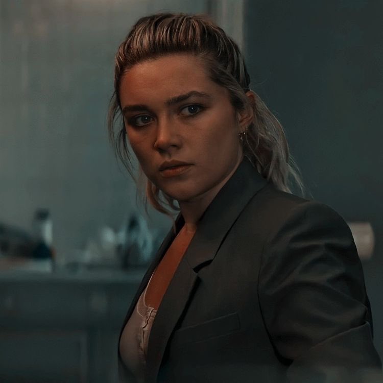 lovesvests's tweet photo. she already knows she’s going to regret this. https://t.co/gudMuRF8BD