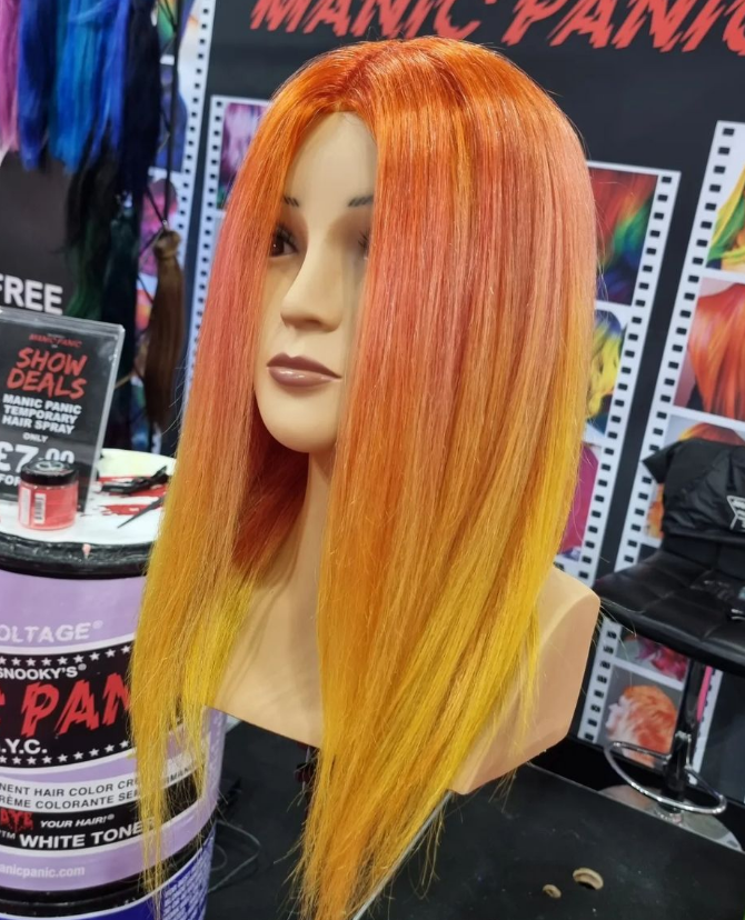 manicpanic_uk's tweet photo. Did you catch us at the @scottishhairandbeautyshow? 😍

The result from @itscurlupanddye demo using a beautiful array of Manic Panic shades to create the perfect sunset in Glasgow 🧡💛

#psychedelicsunset #prettyflamingo #electricbanana

#manicpanicpro #manicpanicprofessional https://t.co/yCLWJXCilo