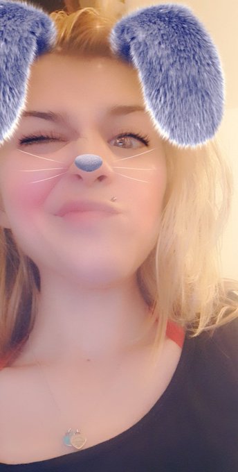 Hidden Influencer - Mia's pics and videos Content 4K - Fresh Content FVzGHkbVEAMnR65 jpg:small image