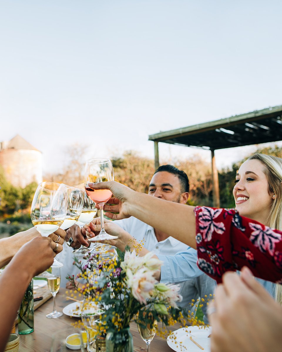 kwafwine's tweet photo. It's the #FirstDayOfSummer! Boy, did we have weather ups and downs lately, but today is the perfect day for a chilled glass of your favourite Ontario wine.
What bottle will you open to welcome summer? Drop it in the comments! https://t.co/kDjlBJIohl