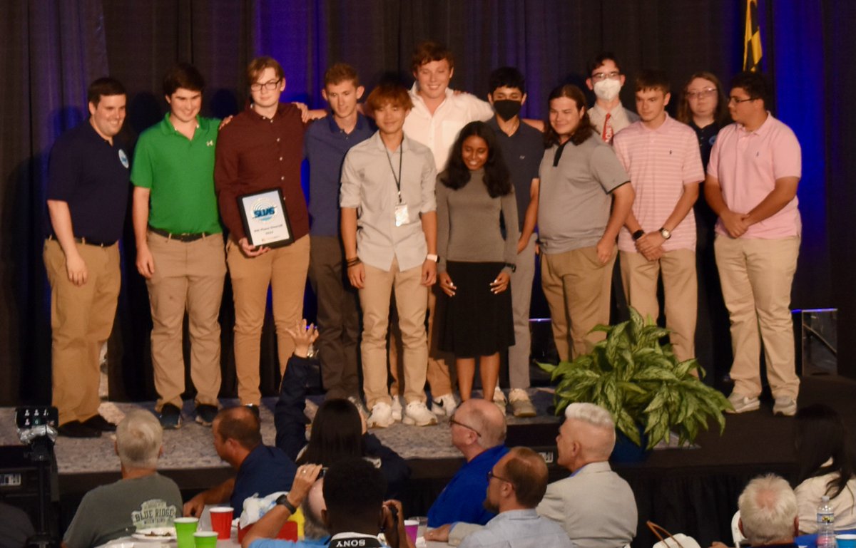 Congratulations to Flint Hill's Advanced Aerial Robotics team for placing 4th overall &amp; winning $1000 in prize money in the Student Unmanned Aerial Systems competition this past weekend! Read more: instagram.com/p/CfE_z7xhXnw/
