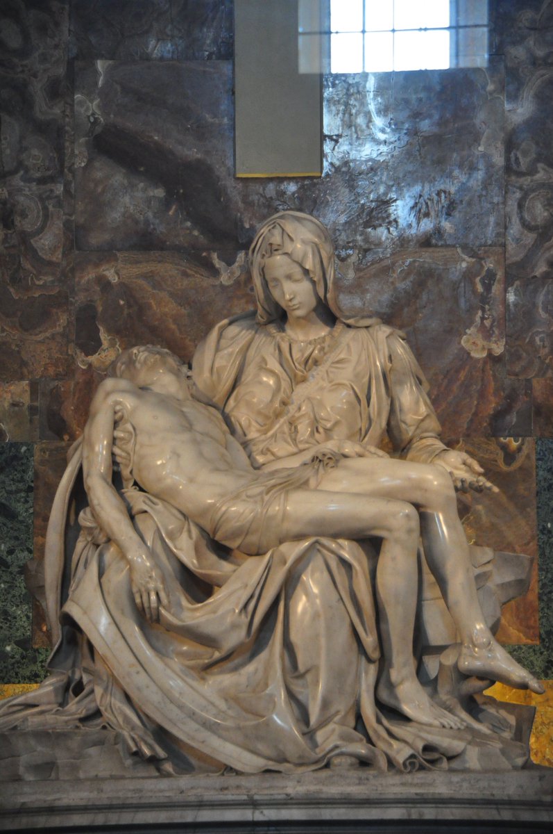 La Pieta, St Peter's Basilica, Vatican City, Roma. Michelangelo Buonarroti