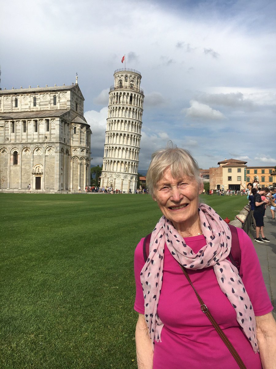 Annette68589444's tweet photo. @British_Airways My 83yr old Mother who has a pacemaker fitted is very distressed about her missing luggage. Day 10 now. FLR-LCY 11th June. What is taking so long? It was handed over to you British Airways in good faith. You employ EAGLE AVIATION what is going on? https://t.co/wNV3XoQ6YC