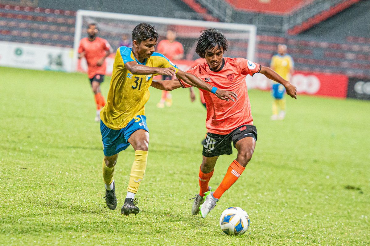 Disappointing Result, lots of things to improve. 

📸 Adhadhu Sports 

#clubvalencia #sports #football #maldives #dhivehifutuboalha #Itshappening #WDCT #val #EAGVAL