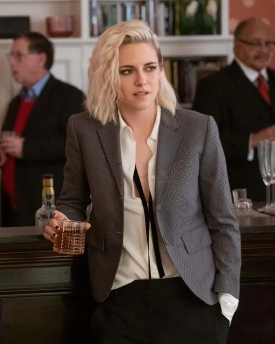 Kristen Stewart #KStewsDay Movie : Happiest Season (2020)