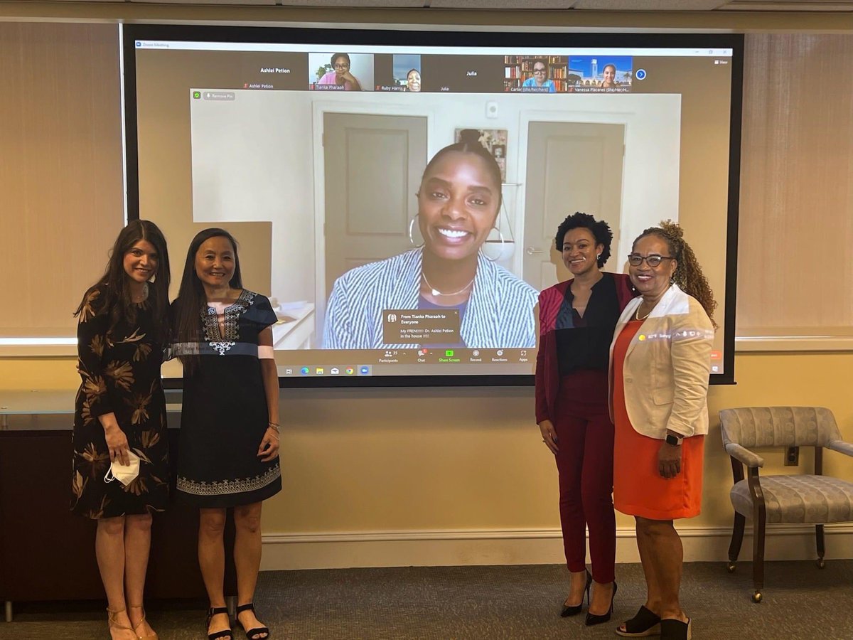 So honored to be on @CounselorAshlei dissertation committee! Shes definitely one to watch out for! Congratulations again, Doctor Petion! #counseling #CounselorEd #BlackDoctors #BlackPhds