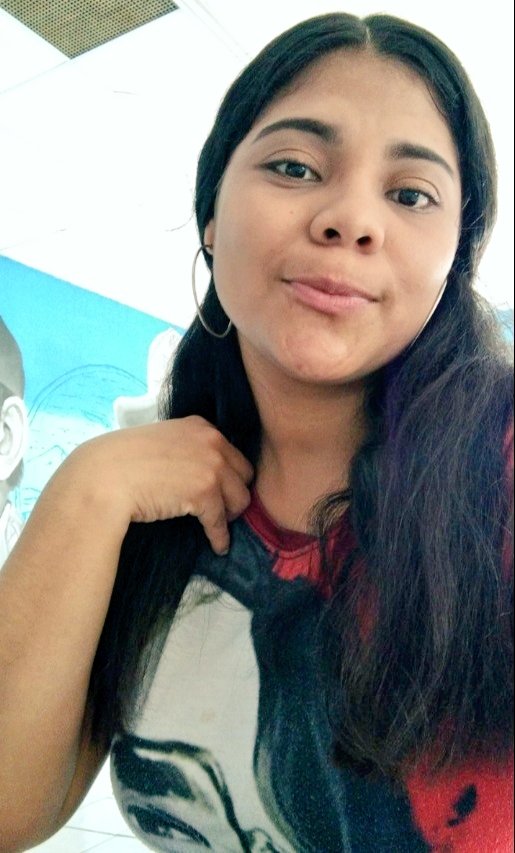 La misma pero diferente, lo que era antes sigue habitando, pero no definiendo todo con amor propio yo 🙆‍♀️💫🐢⚡ 
#21deJUN #BuenasTardes