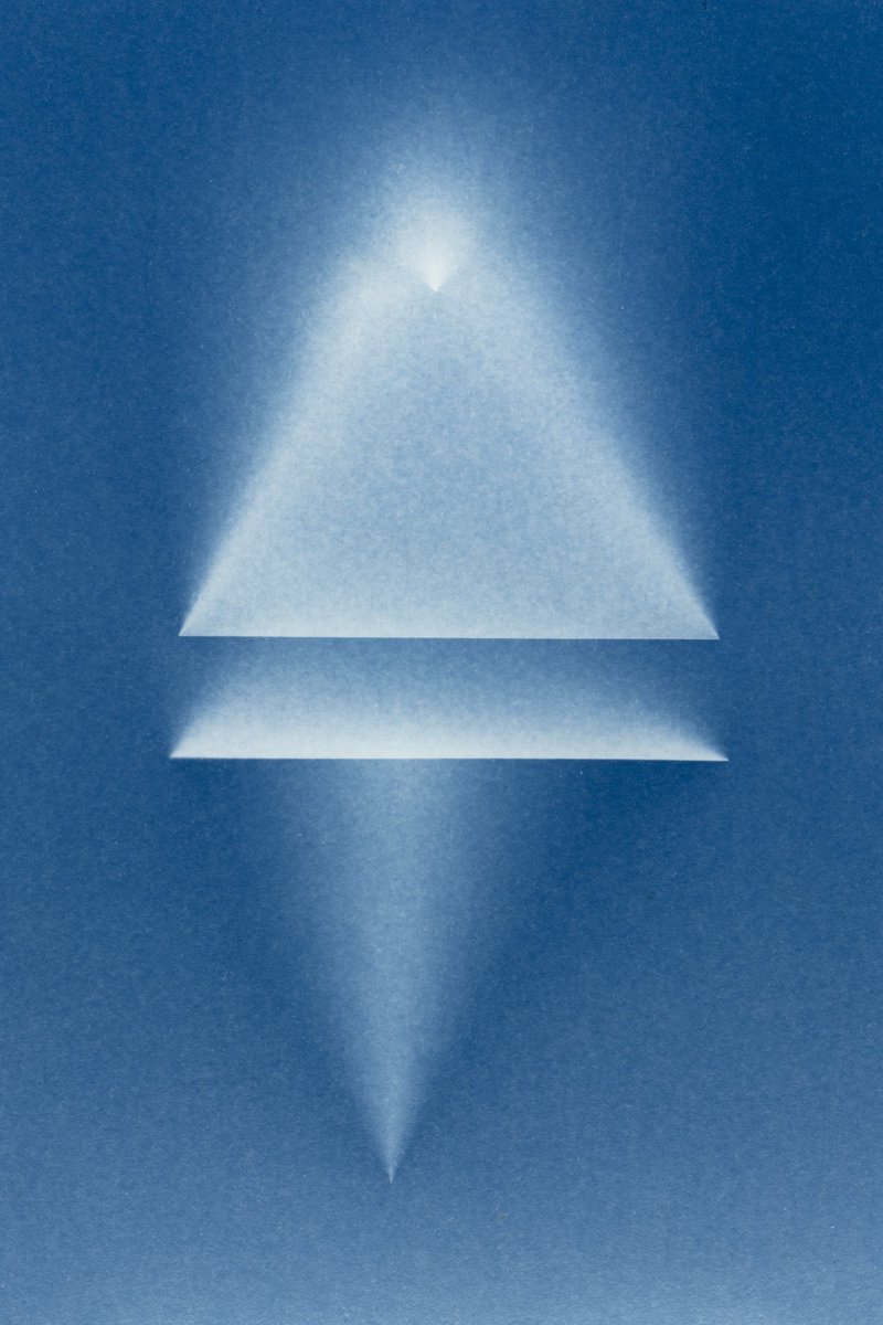 So excited to share the final works included in my mini drop with <a href="/niftygateway/">Nifty Gateway Studio</a> x <a href="/apostrophe_art/">Apostrophe</a> ! 

Enter via this link to win a free print + NFT ! 
apostrophegallery.com/pages/nifty-ga…

All prints + NFTs available for purchase for $333 ! 
niftygateway.com/collections/ap…