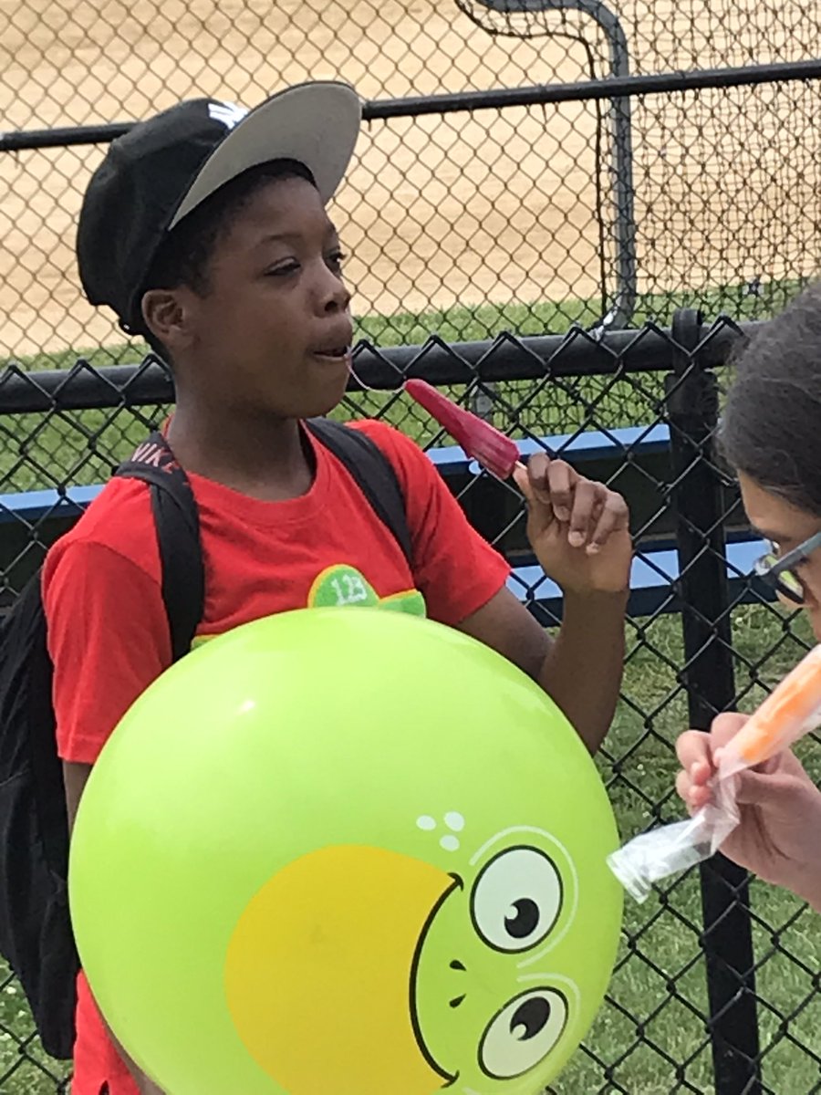 Mrs.Kelly_BellAP (@bellapmrs) on Twitter photo Nothing celebrates the last full day of school like ice pops at dismissal! Thank you <a href="/ChappaquaPTA/">ChappaquaPTA</a> Nothing celebrates the last full day of school like ice pops at dismissal! Thank you <a href="/ChappaquaPTA/">ChappaquaPTA</a>