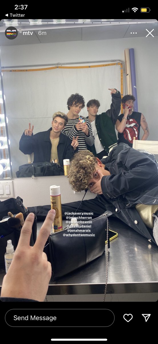 preciousjvo's tweet photo. I’m forever proud of u all and how far u have come and appreciate u guys so much, you are my comfort and my whole world u mean so much to me ur music has helped me through so much and I love u more than anything &amp; thank u for everything 🤍@whydontwemusic #WDWAppreciationDay https://t.co/qkyr5pJRzE
